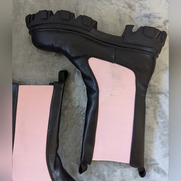 Public Desire Kira Chelsea Lug Sole Boots - Picture 3 of 16